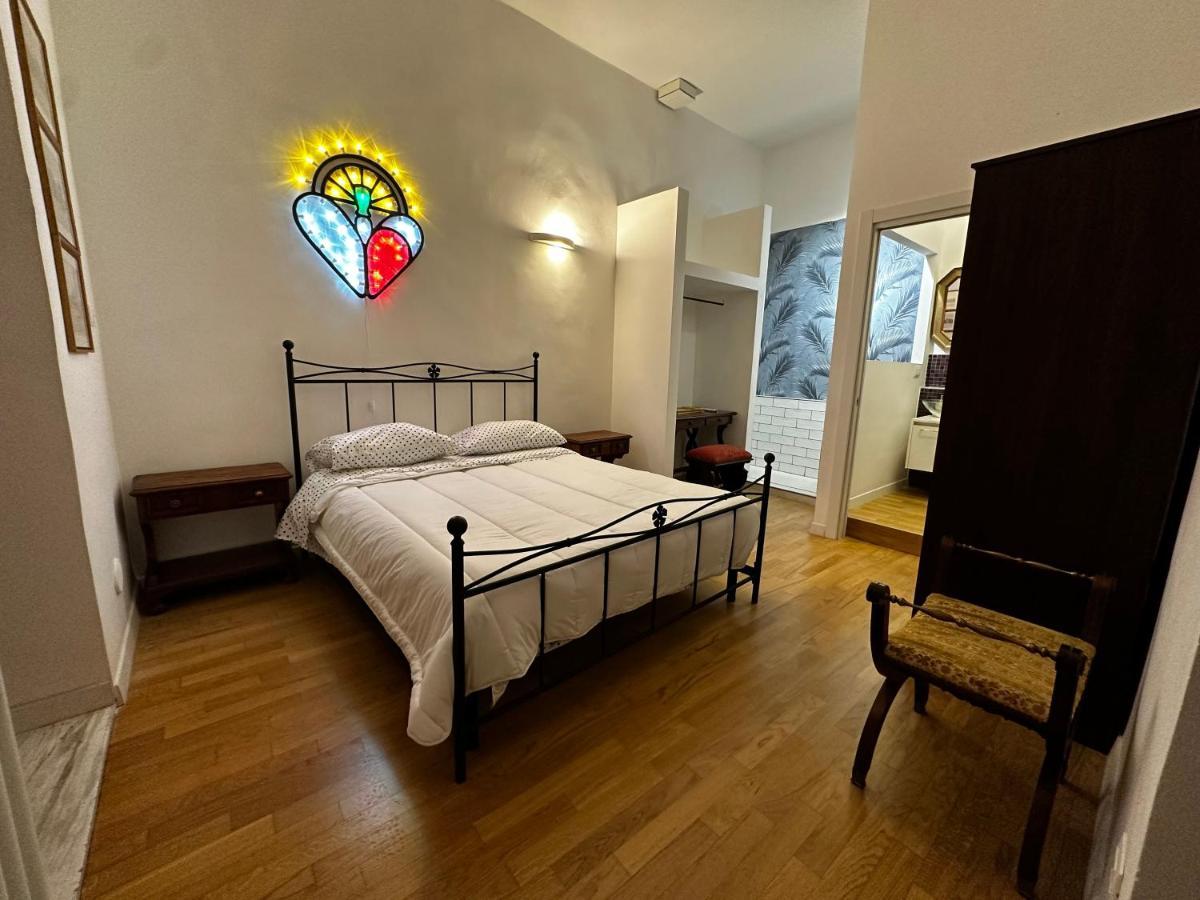 Lovely Room In Bari Old Town Exterior foto